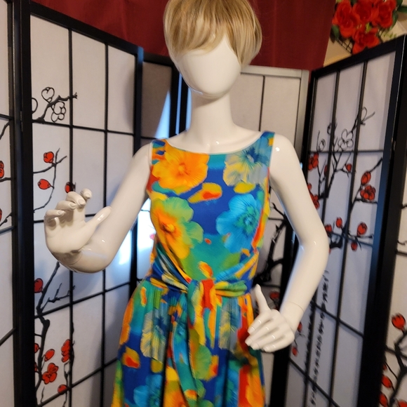 K.C. SPENCER NEW YORK  LADIES MAXI HAWAIIAN FLORAL DRESS/FRONT TIE SIZE 6 - Picture 16 of 16